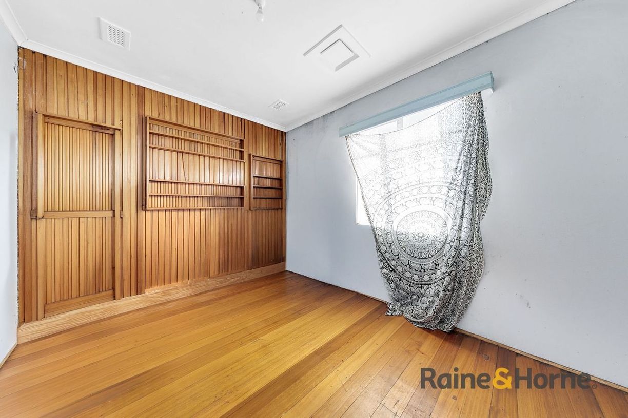5 Drysdale Street — photo 5 of 10