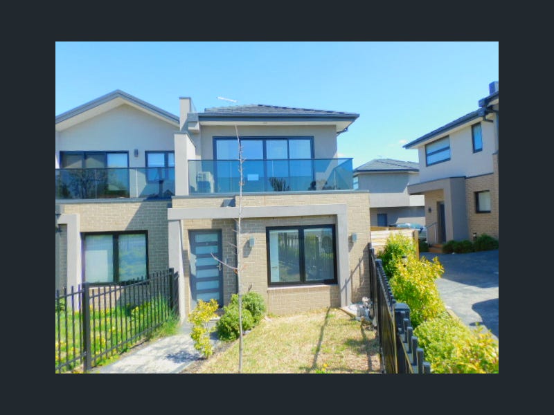 3/715 Pascoe Vale Road — photo from Raine & Horne Reservoir