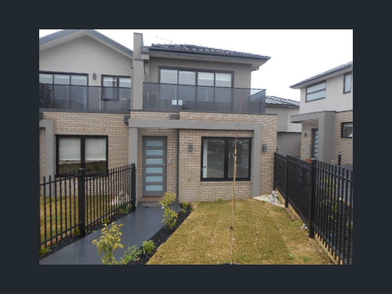 3/715 Pascoe Vale Road — photo 3 of 20
