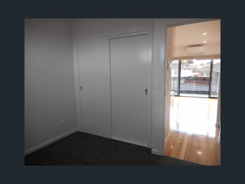 3/715 Pascoe Vale Road — photo 9 of 20