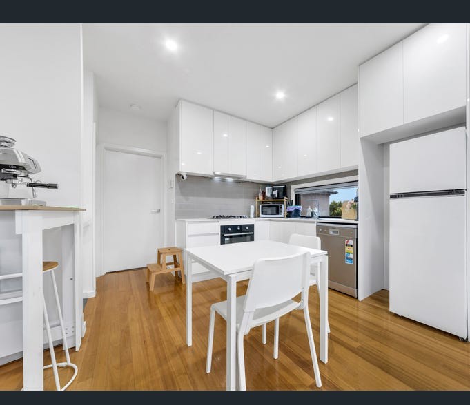 3/715 Pascoe Vale Road — photo 14 of 20