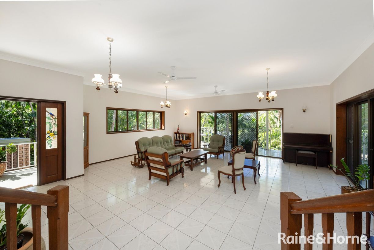 45 Mirimar Crescent — photo 3 of 28