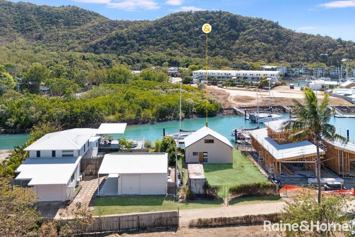 22A Esplanade — photo 11 of 16