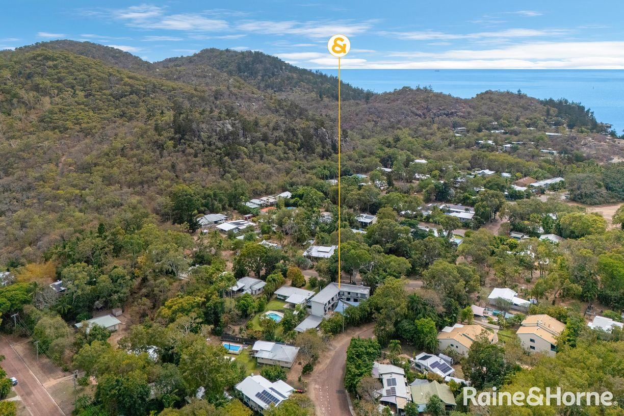 3/2 Endeavour Road — photo 17 of 17
