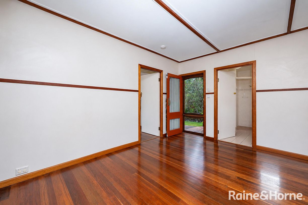 23 McCabe Crescent — photo 19 of 28