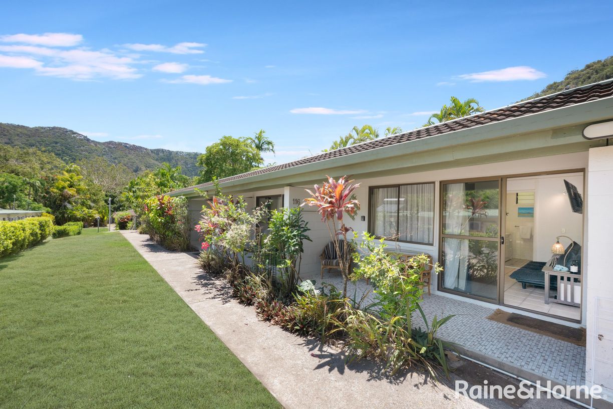 16/61-79 Mandalay Avenue — photo 6 of 17