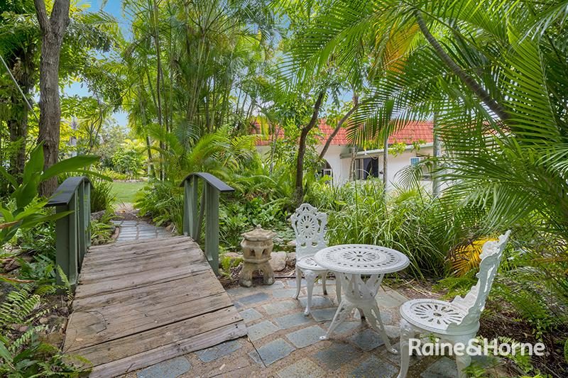 16/61-79 Mandalay Avenue — photo 7 of 17