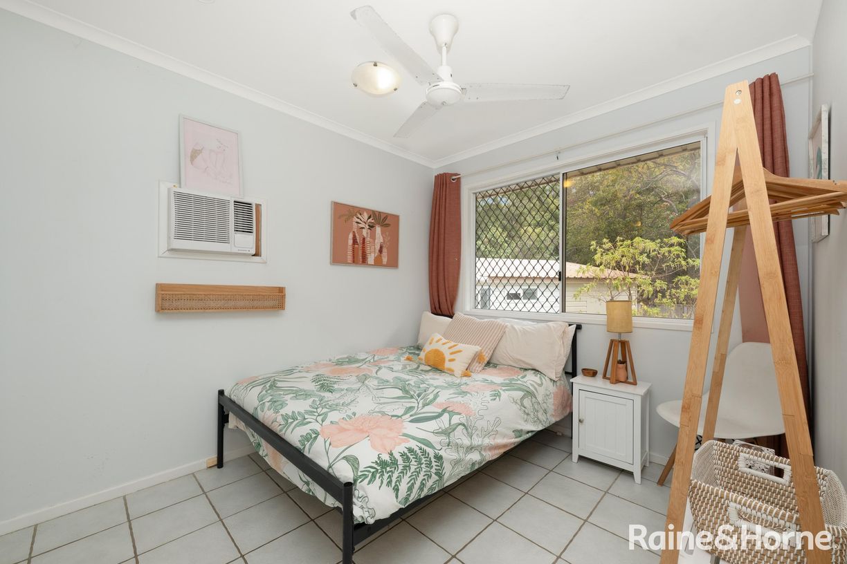 8/7-9 Rheuben Terrace — photo 10 of 28