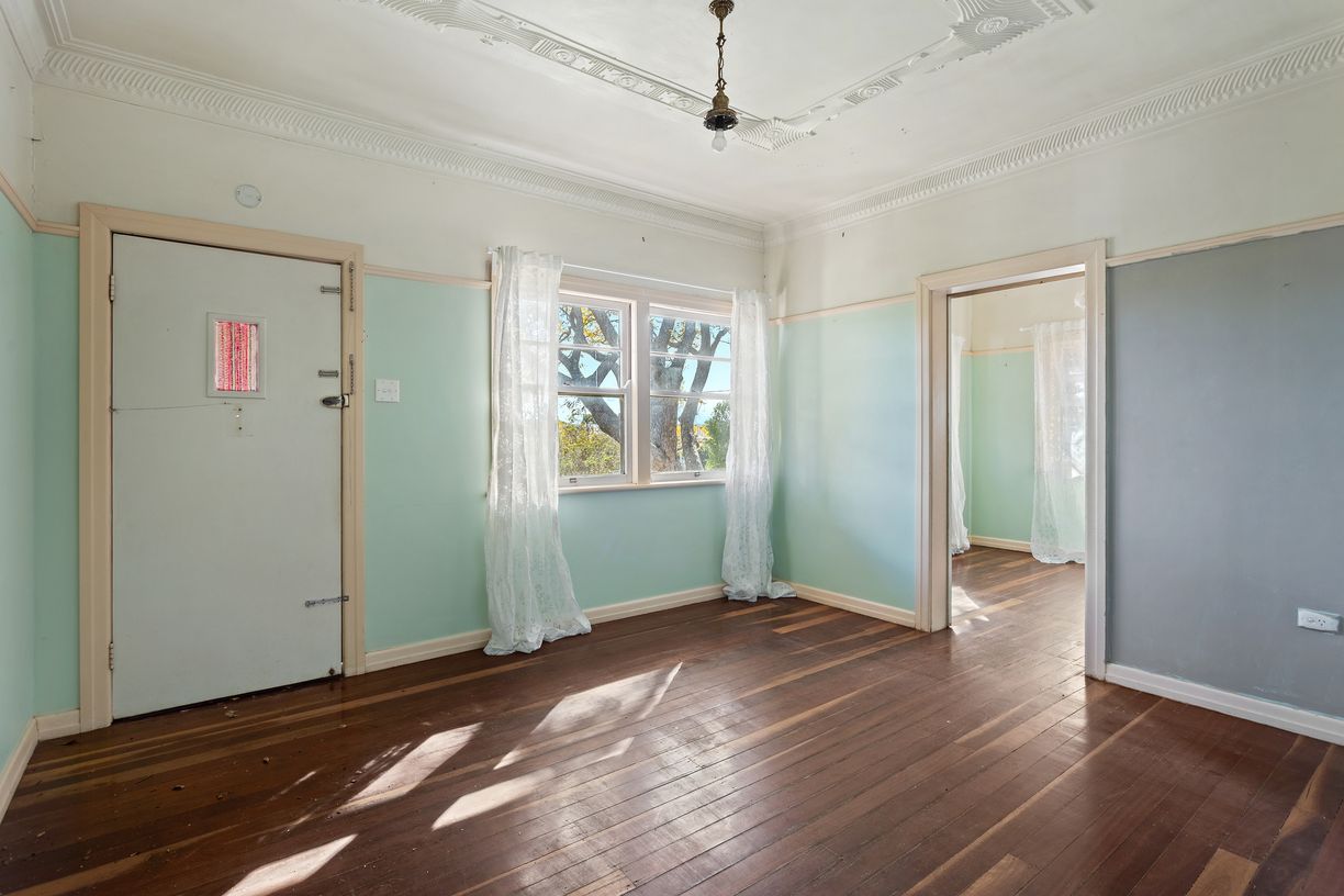 24 John Street — photo 7 of 19