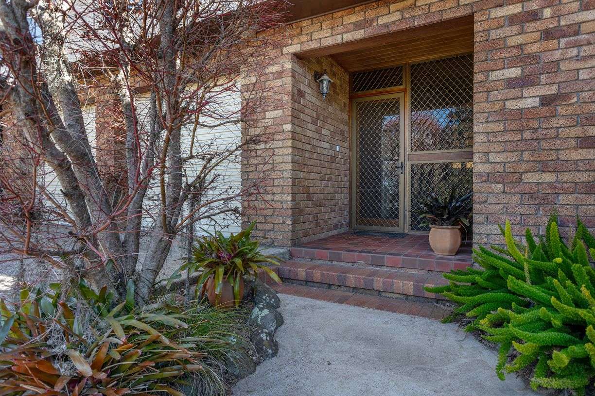 59 Mackenzie Street — photo 6 of 22