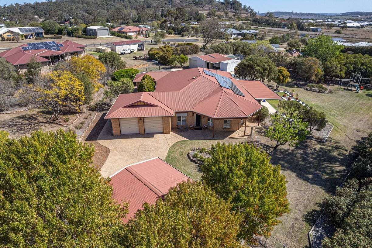 10 Corfield Drive — photo from Raine & Horne Toowoomba
