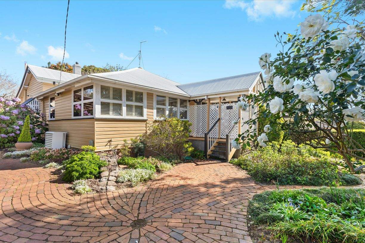 20 Healy Street — photo from Raine & Horne Toowoomba
