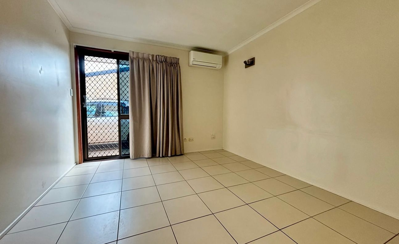 1&2/72 Hursley Road — photo 4 of 21