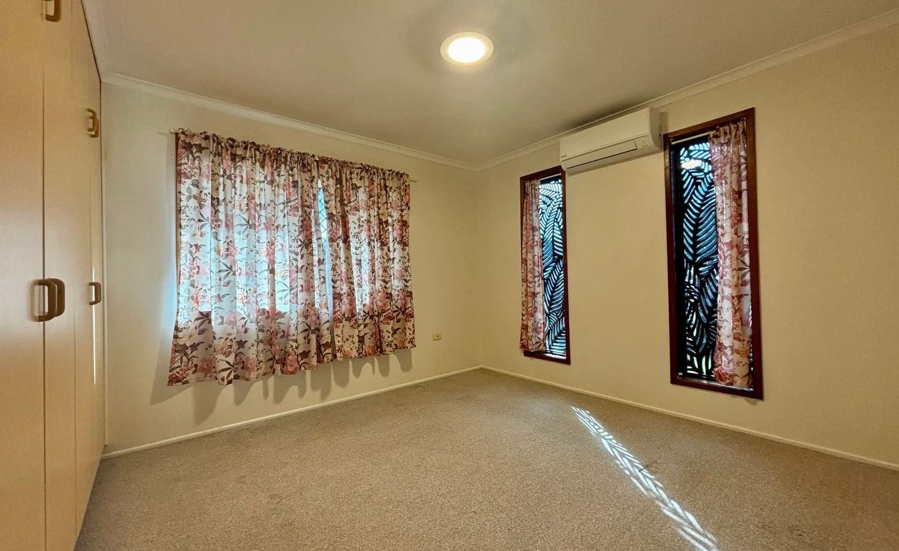 1&2/72 Hursley Road — photo 5 of 21