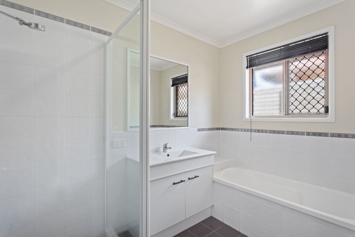 2/222 Taylor Street — photo 10 of 19
