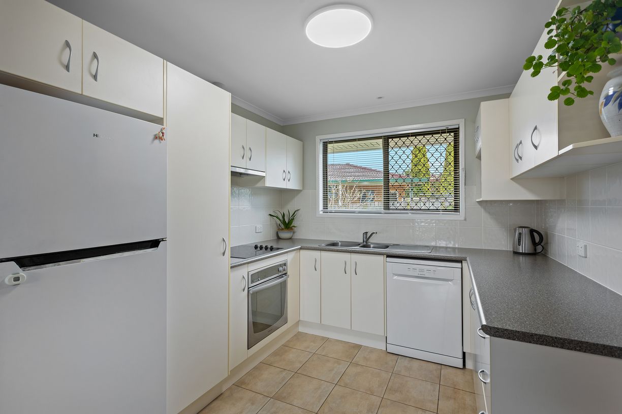 8 McQuade Court — photo 4 of 21