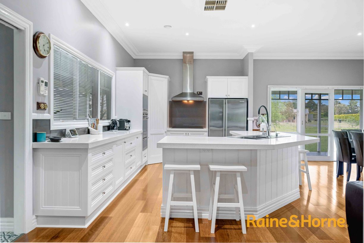 2 Myrtle Grove Road — photo 4 of 30