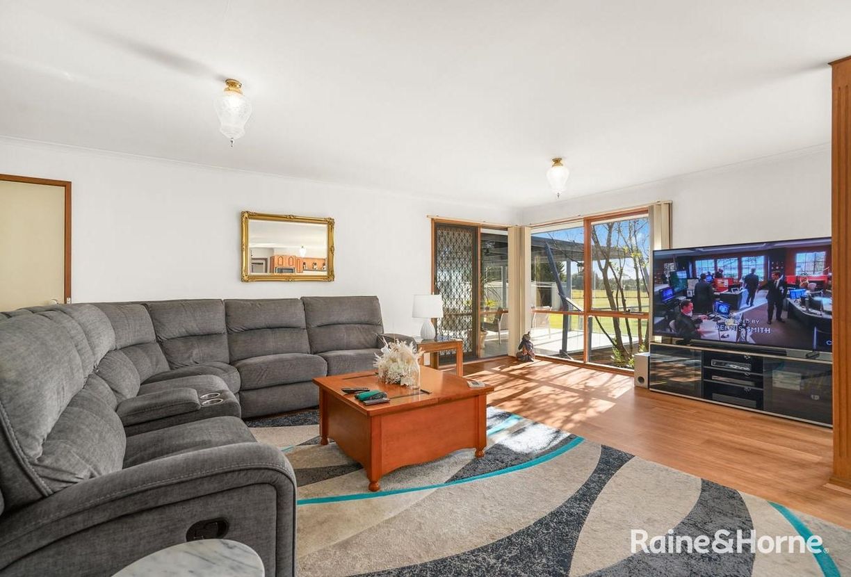 6 Gillespies Lane — photo 5 of 22
