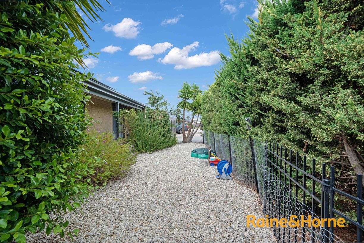 1 First Mews — photo 18 of 24