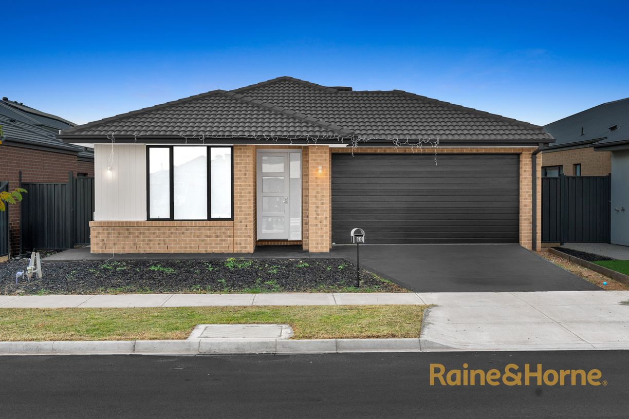 88 Grappenhall Avenue — photo from Raine & Horne Bacchus Marsh