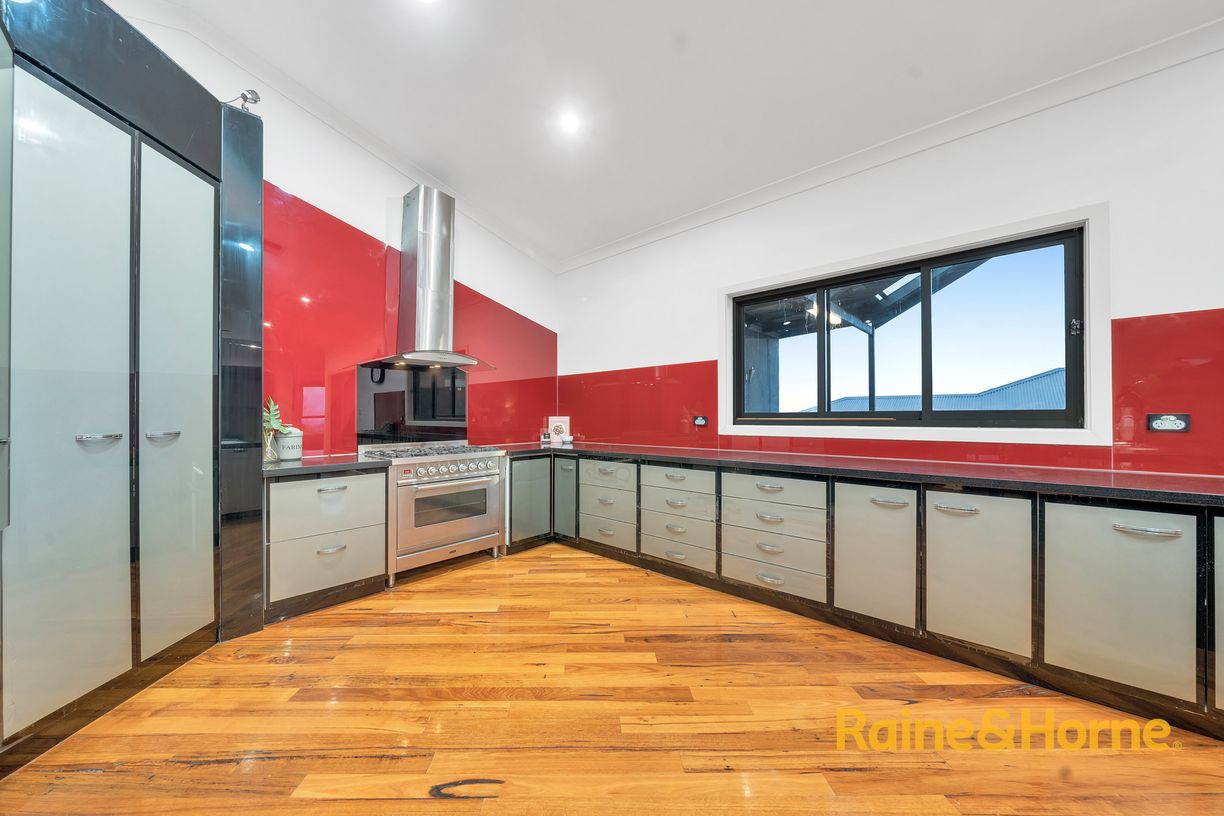 22 Ruddick Place — photo 9 of 27