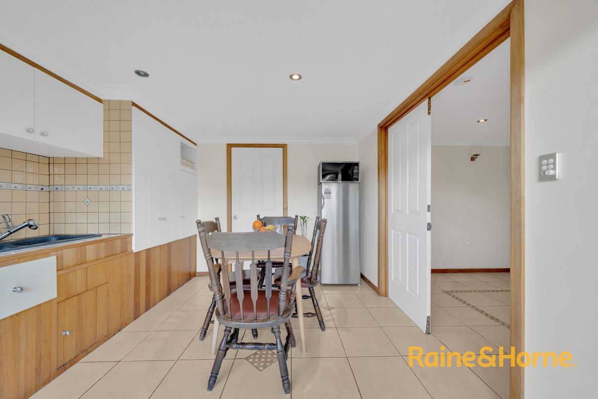 19 Carey Crescent — photo 19 of 30