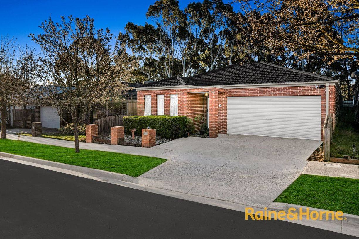 14 Sheehan Court — photo 16 of 22