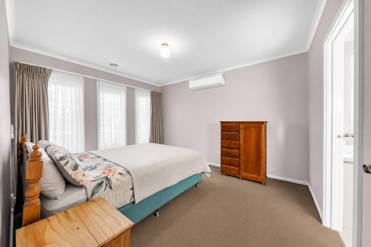 14 Sheehan Court — photo 9 of 22
