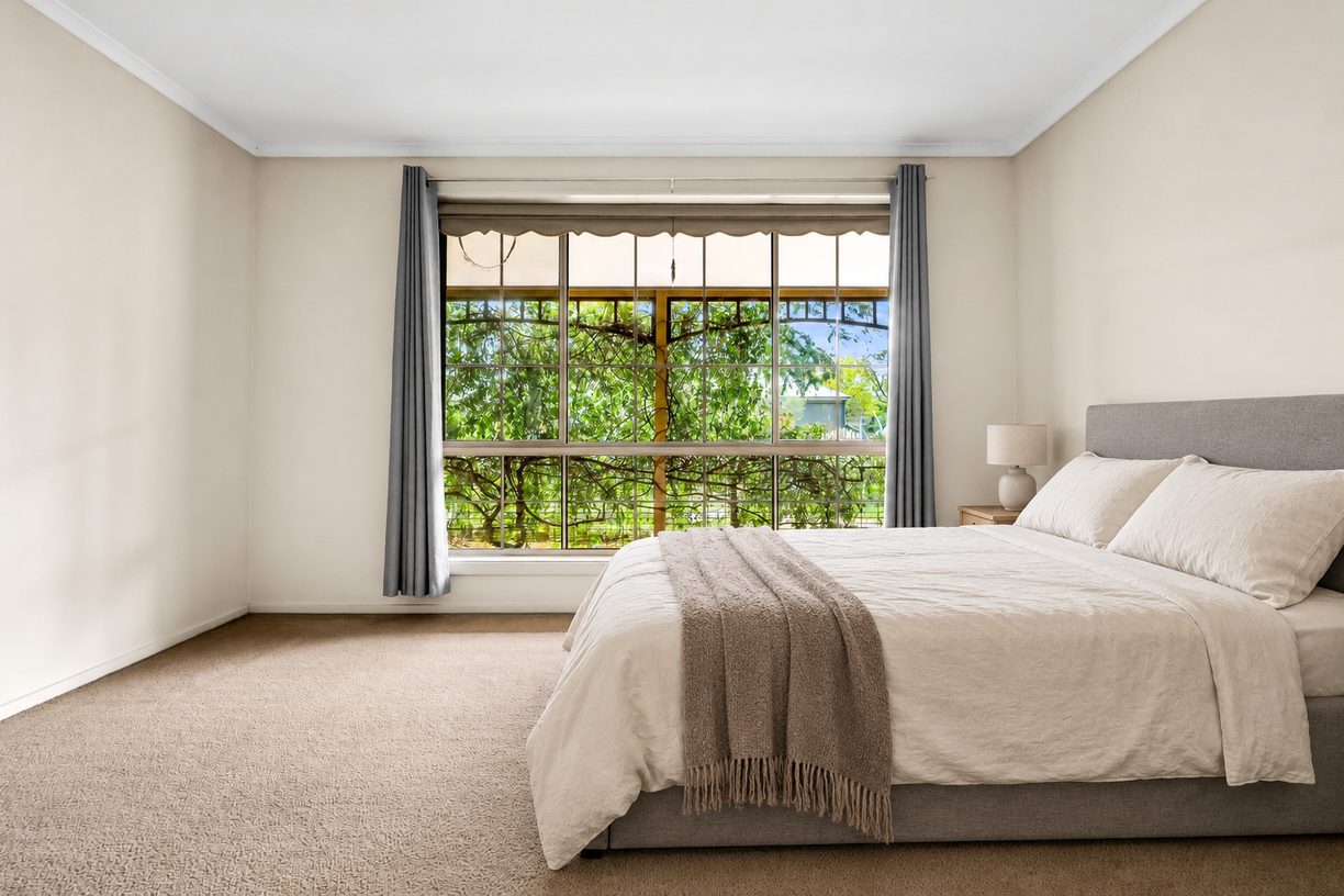 10 Barry Street — photo 10 of 18