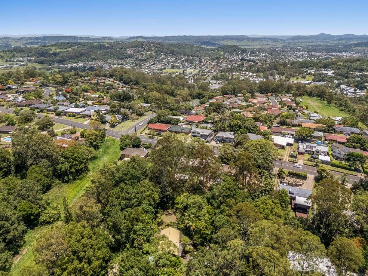 Sold for $695,000 on Dec 19, 2025 - 90A Invercauld Road, Goonellabah ...