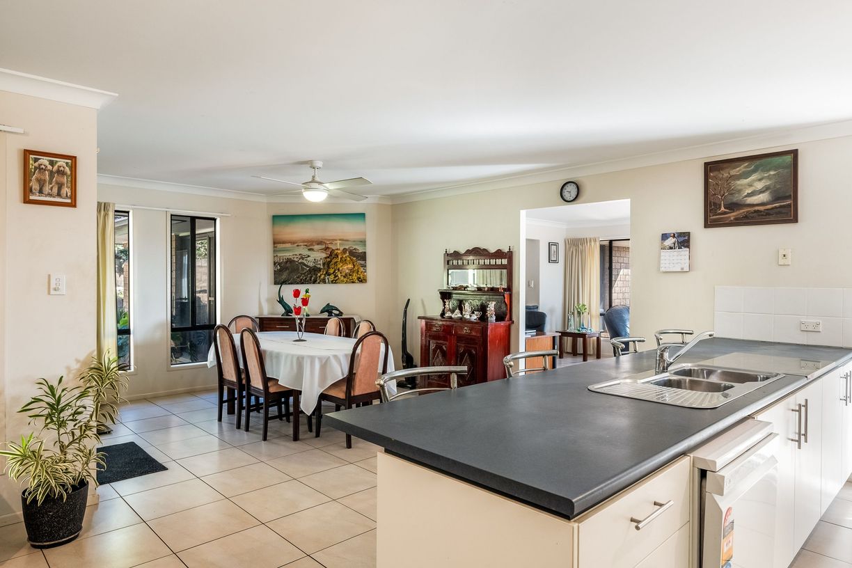 11 Madden Place — photo 10 of 24