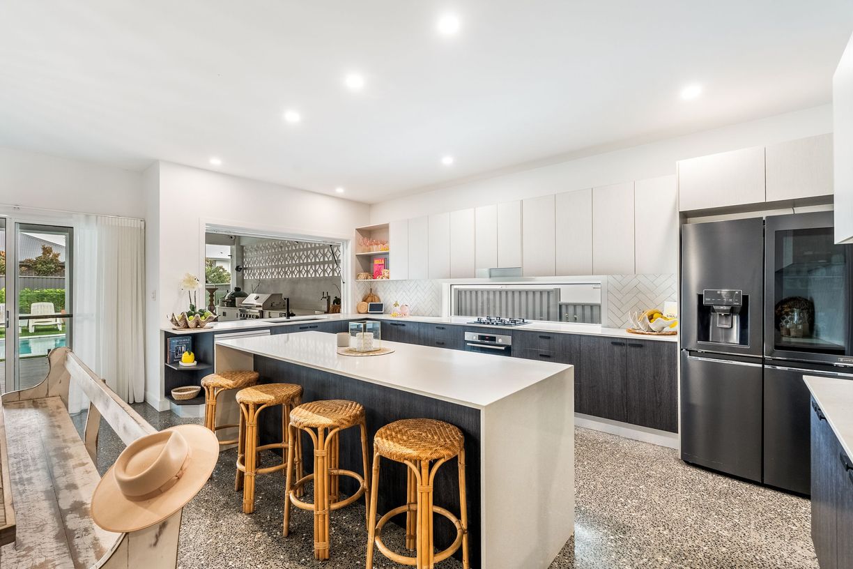 41 Highfield Terrace — photo 9 of 30