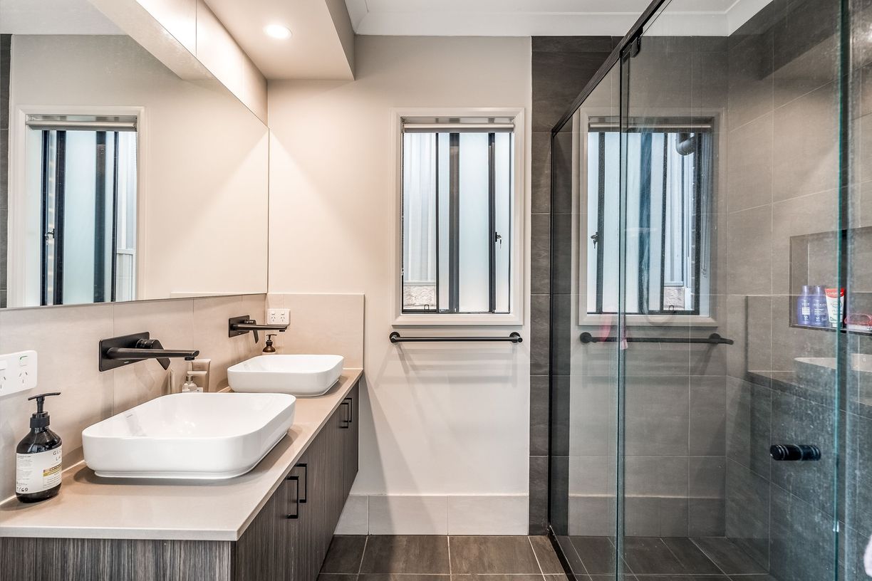 4 Ecology Avenue — photo 18 of 25