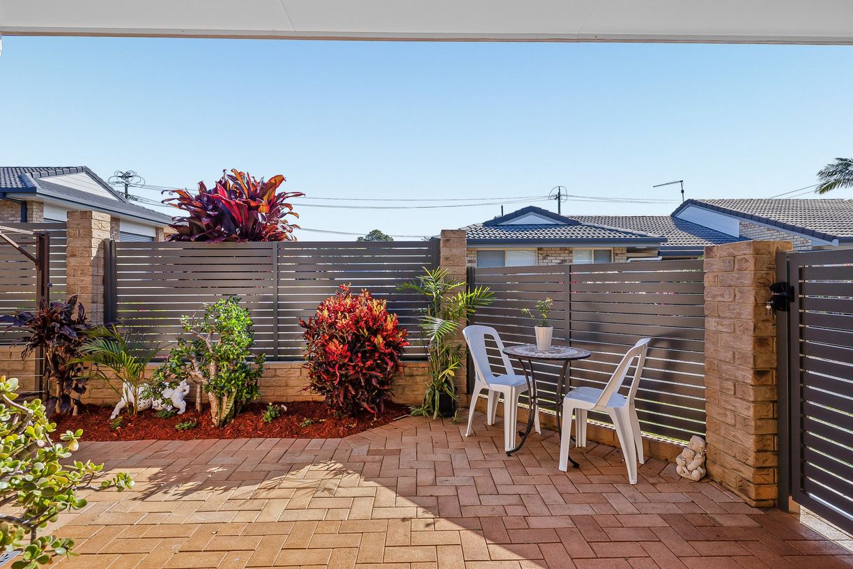 16/2 Norvell Grove — photo 3 of 21