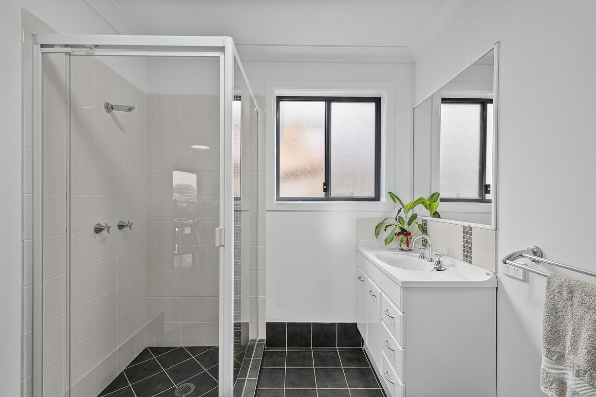 34 Unara Parkway — photo 24 of 26