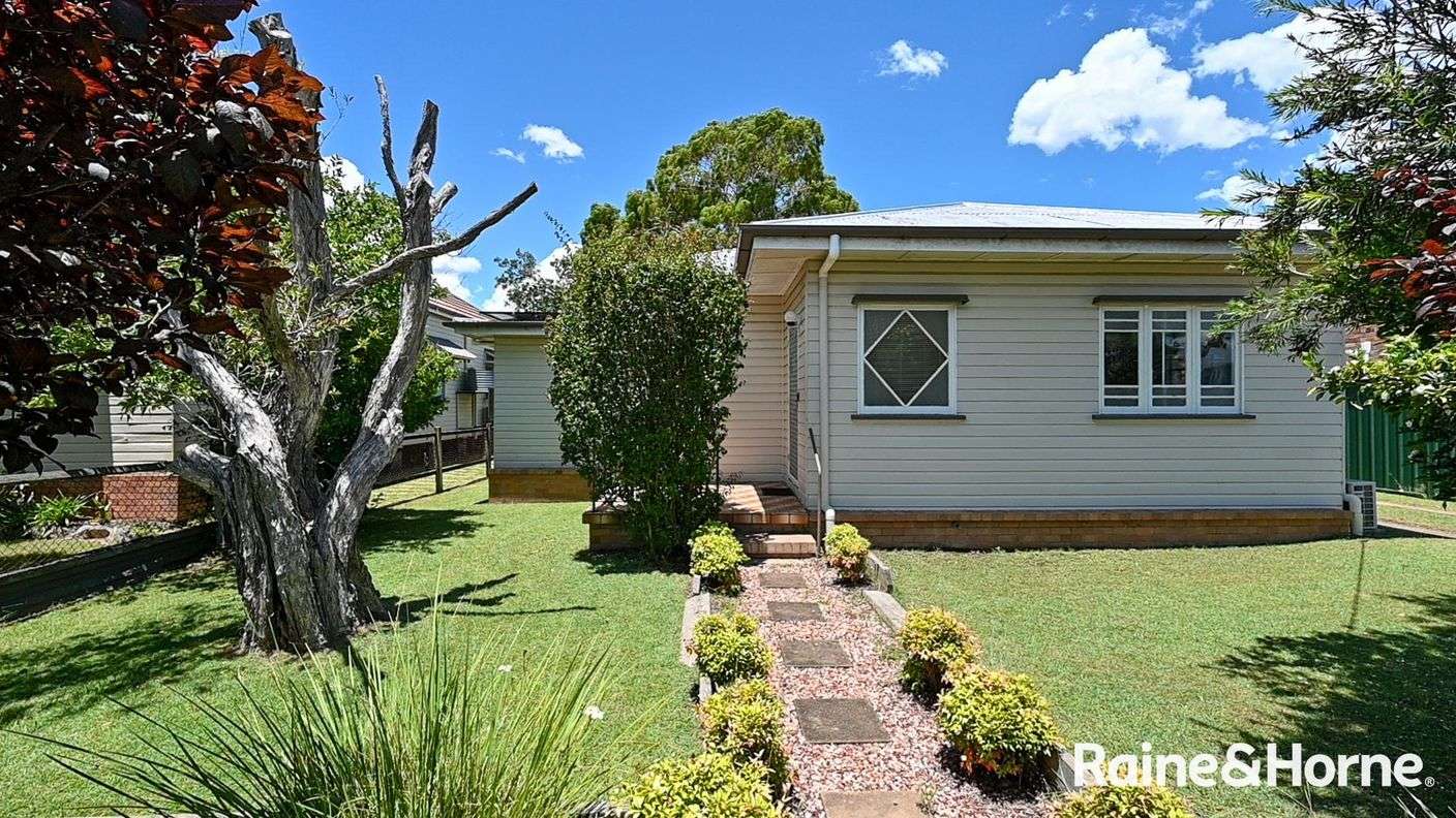 90 Albion Street, Warwick QLD 4370