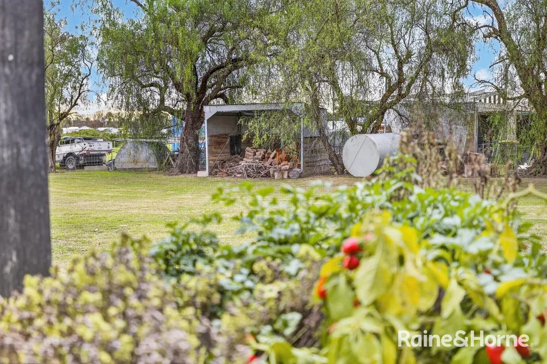 11 Oak Street — photo 22 of 30