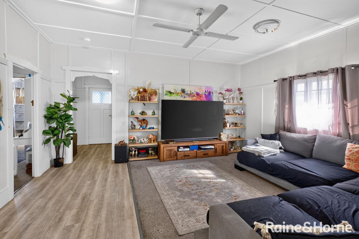 20 Gore Street — photo from Raine & Horne Warwick