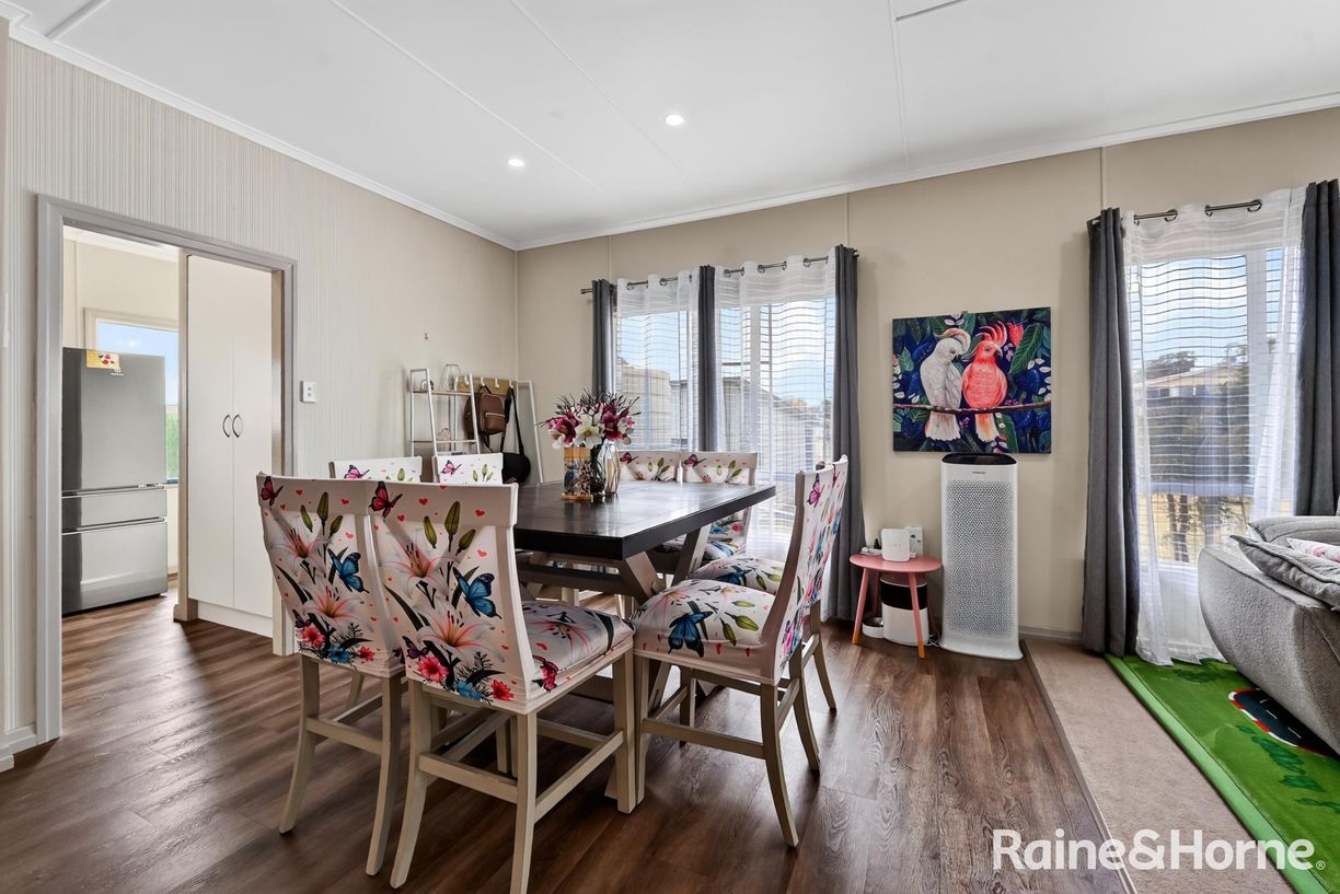 32 George Street — photo 9 of 24
