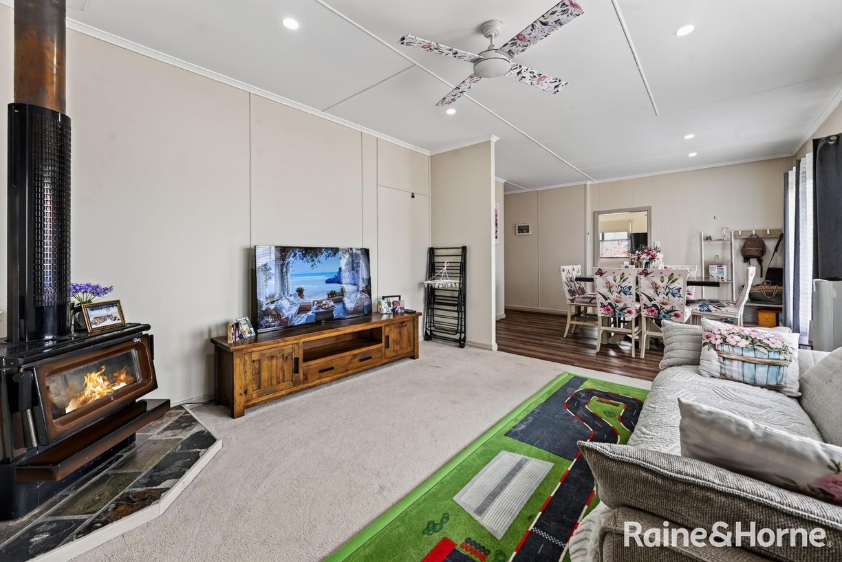 32 George Street — photo 6 of 24