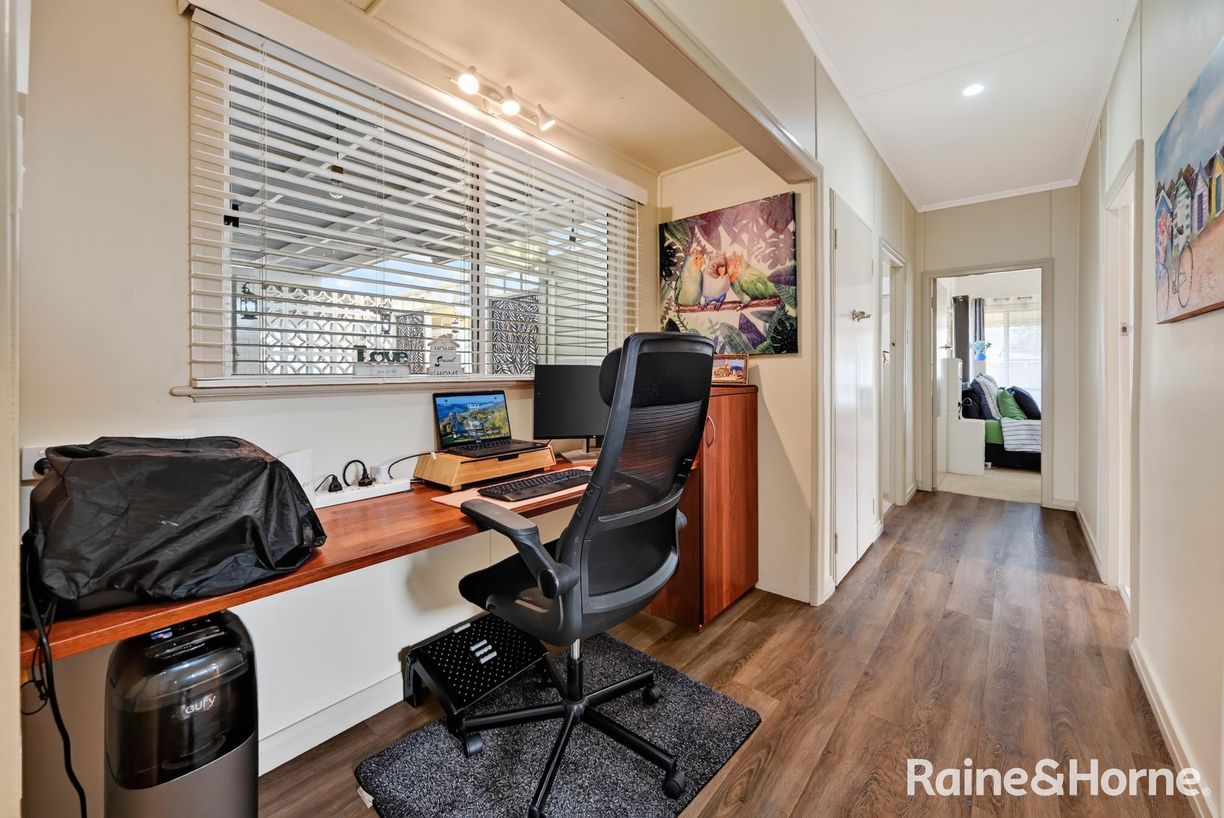 32 George Street — photo 10 of 24