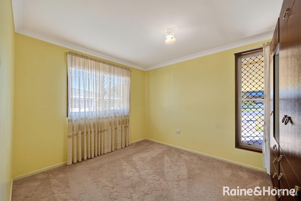 2 Sturt Street — photo 19 of 28