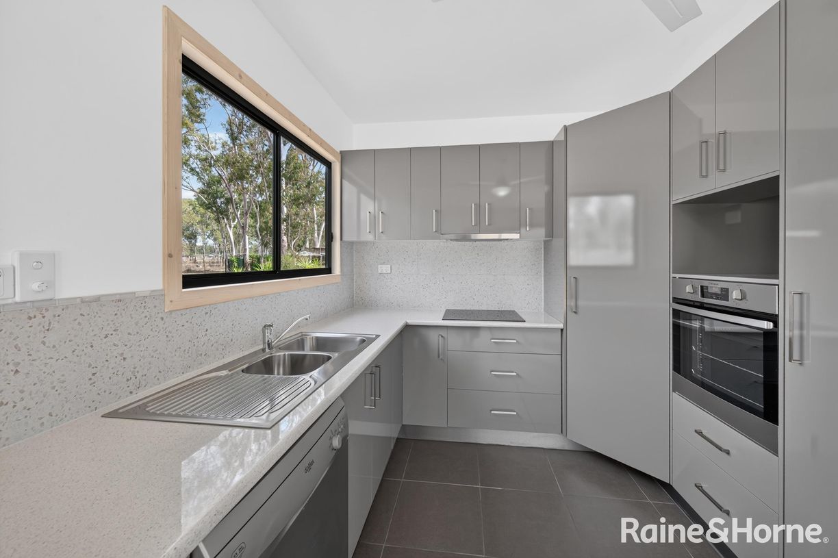 83 Ahern Lane — photo 4 of 30