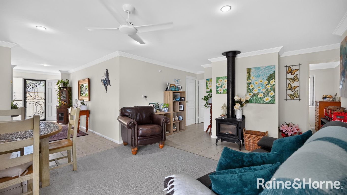 30 Boronia Drive — photo 11 of 28