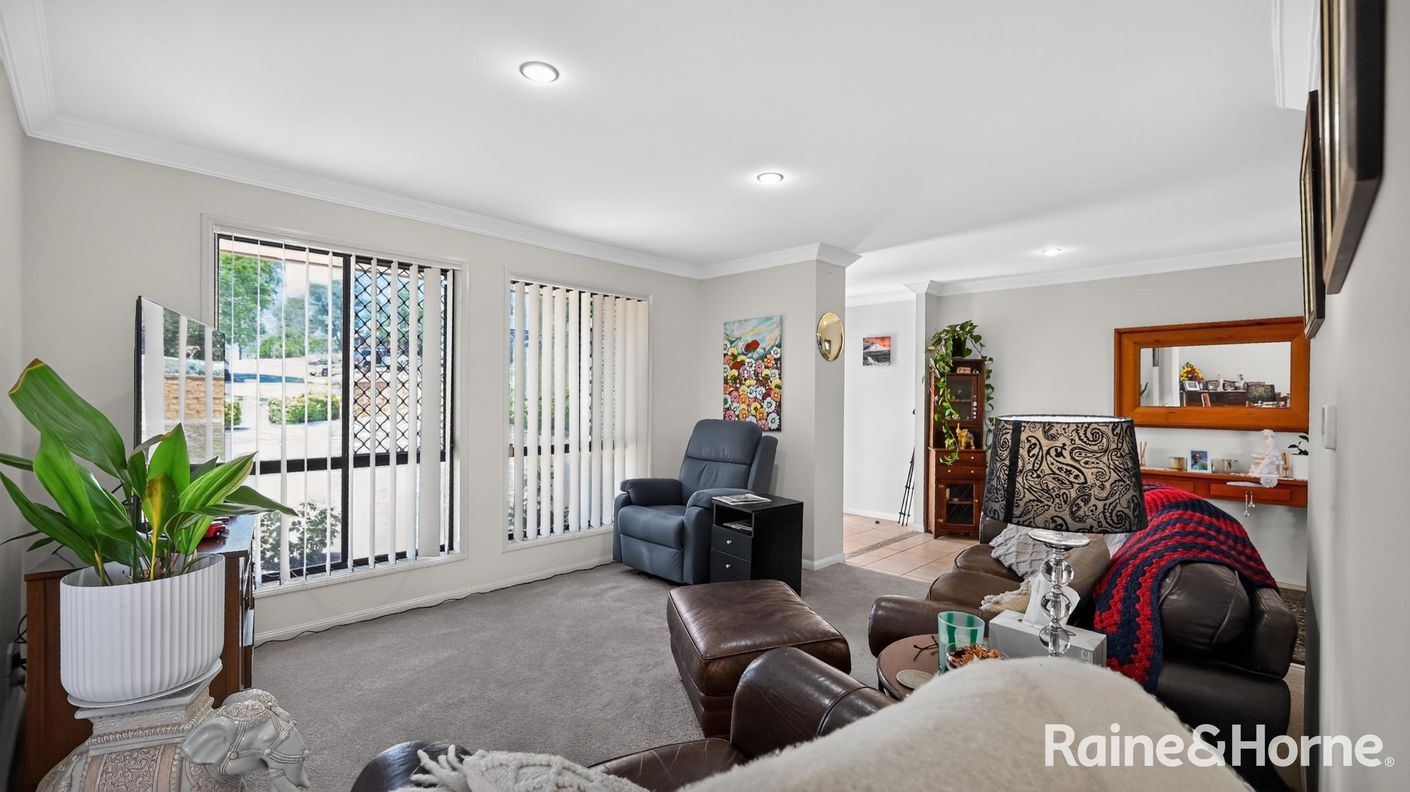 30 Boronia Drive — photo 5 of 28