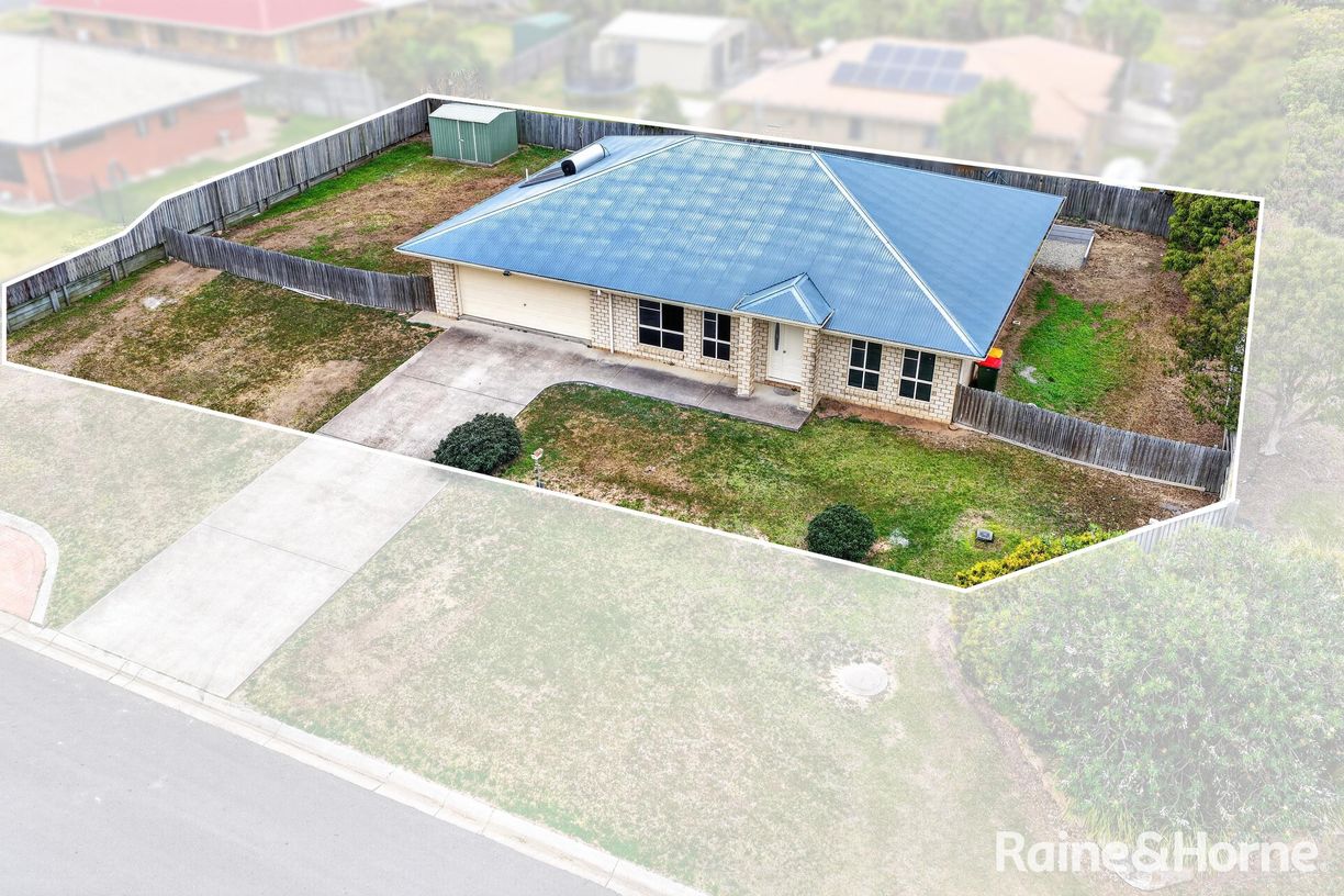 1 Boronia Drive — photo 2 of 28