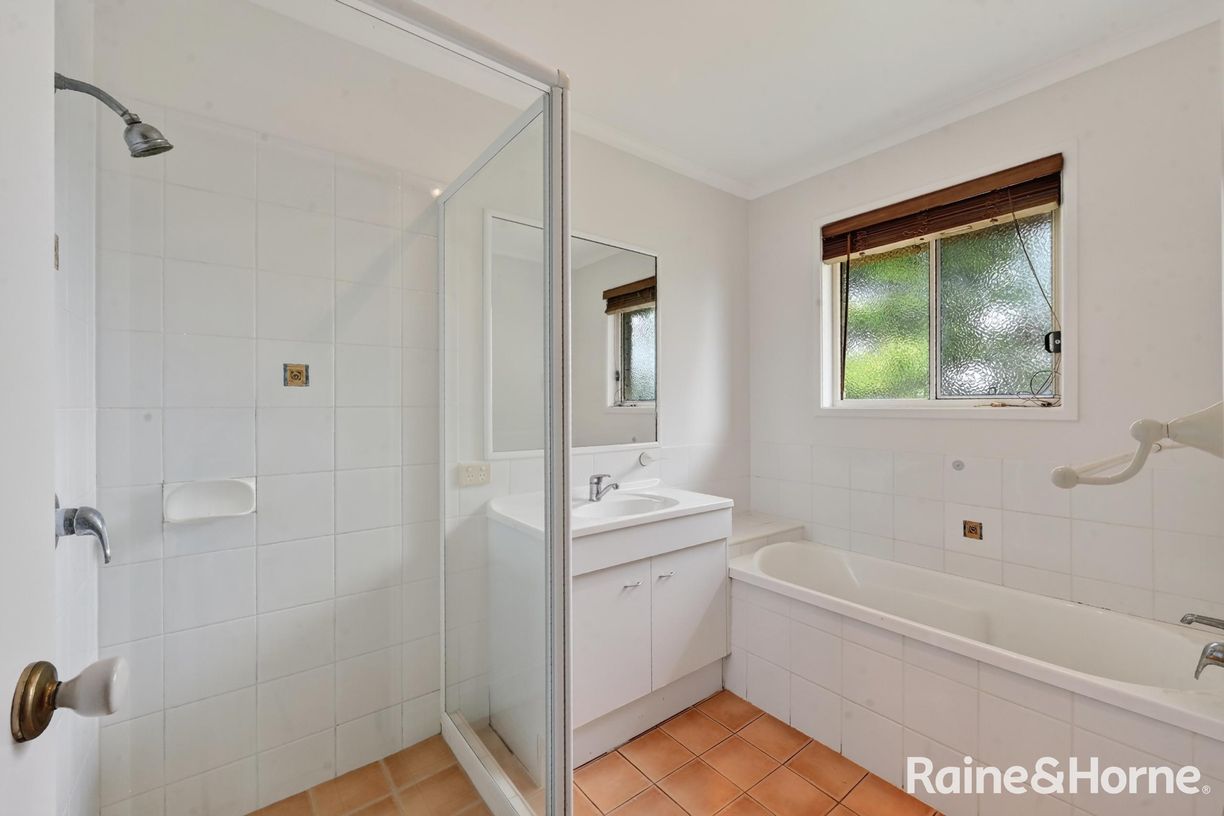 1 Boronia Drive — photo 26 of 28
