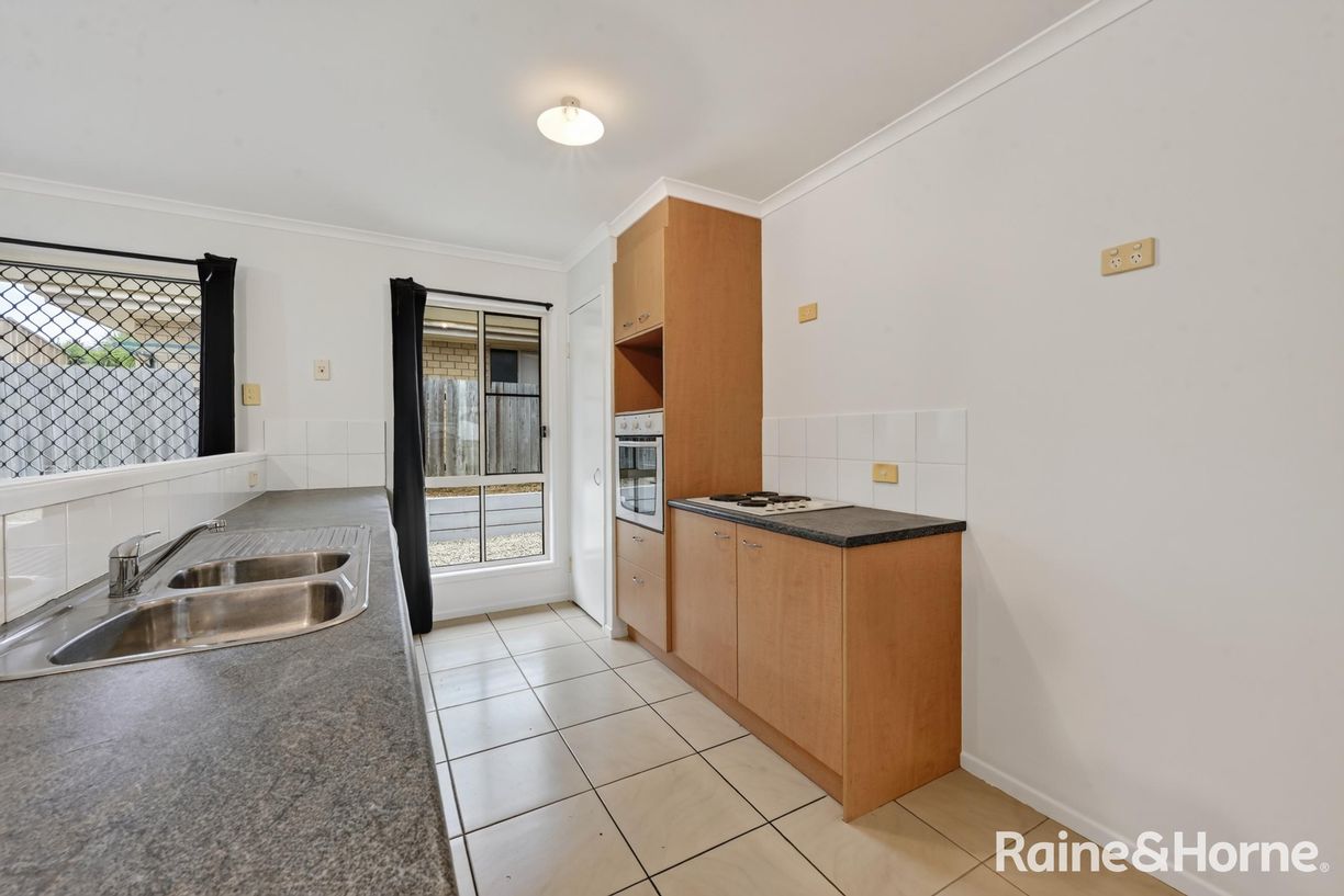 1 Boronia Drive — photo 11 of 28