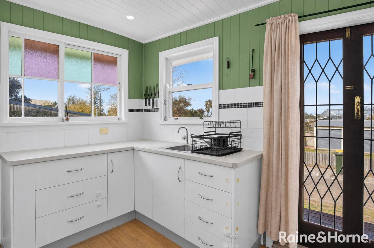 16B Marshall Street — photo 14 of 30