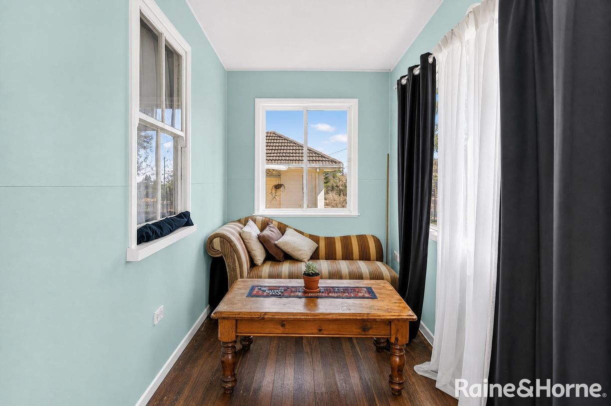16B Marshall Street — photo 4 of 30